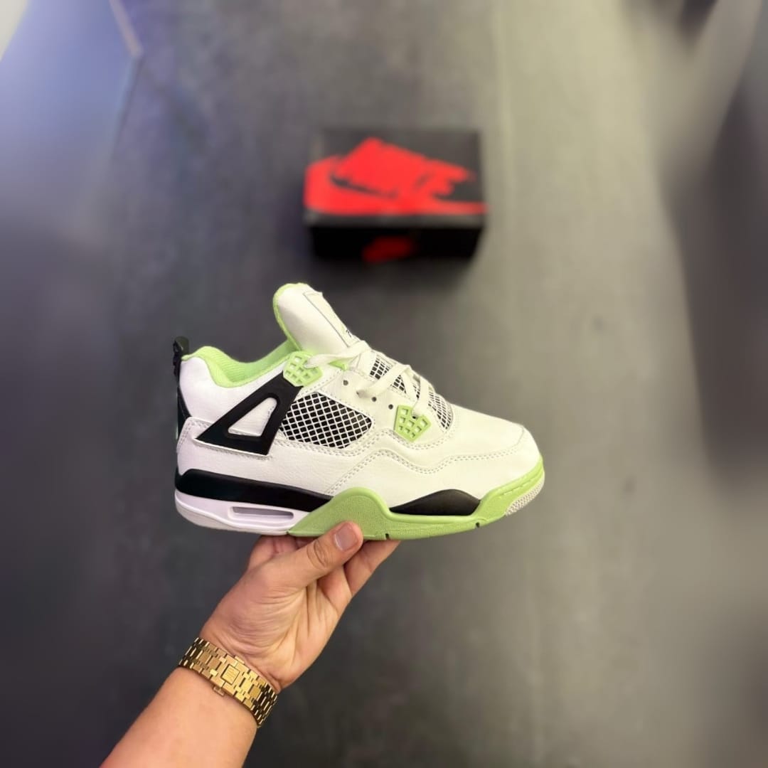 Air Jordan 4 Retro Seafoam