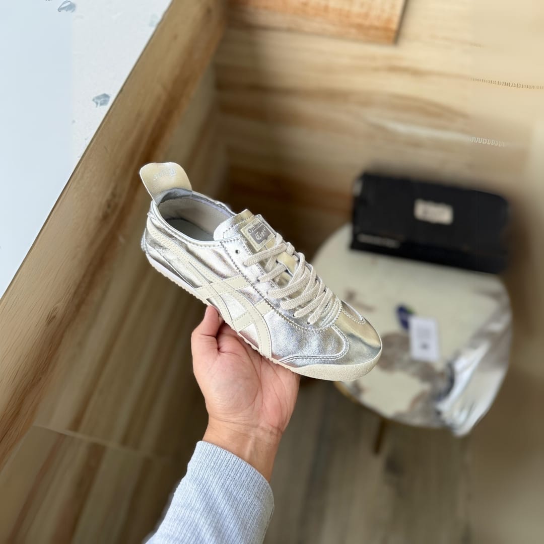 Onitsuka Tiger Trainers Silver