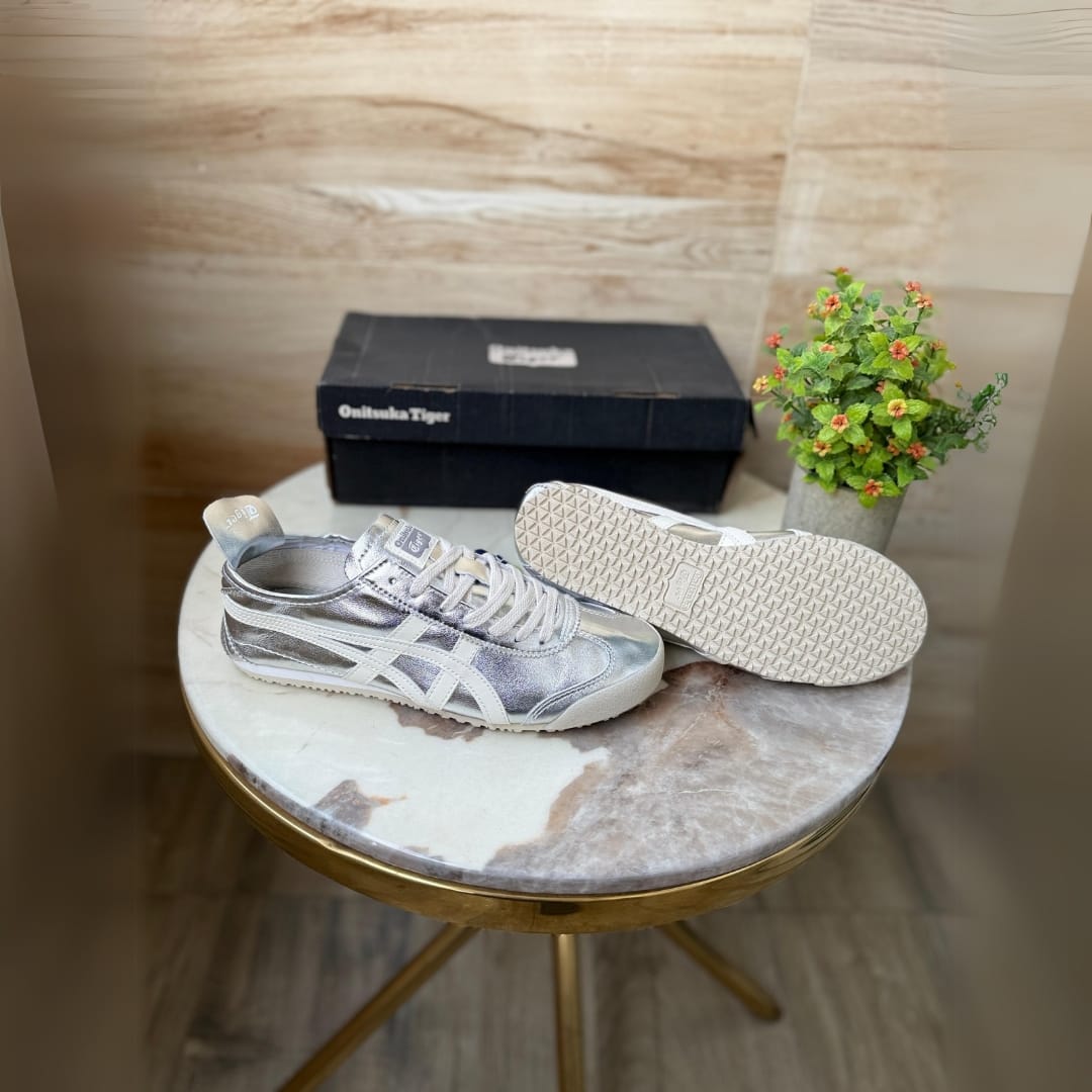 Onitsuka Tiger Trainers Silver