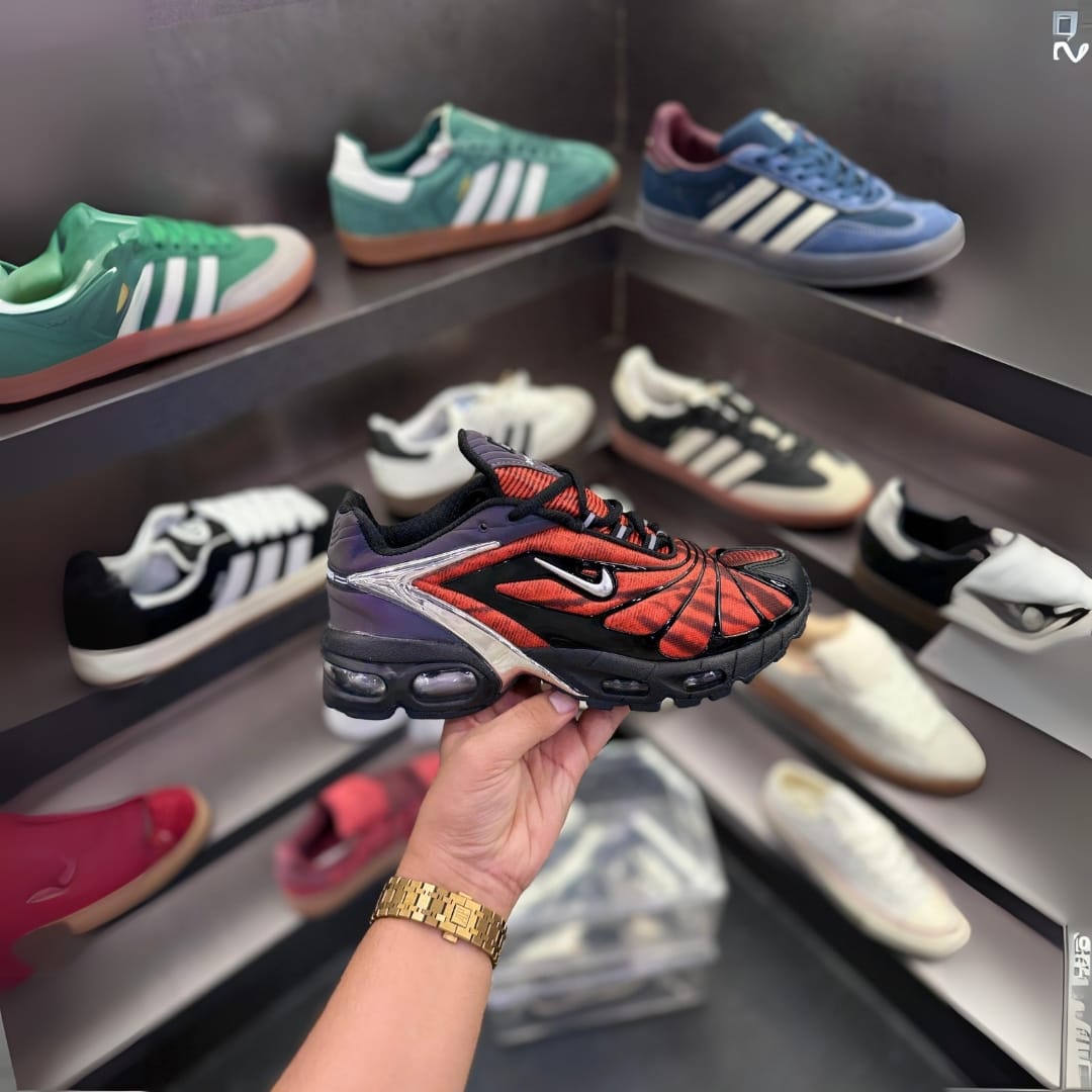 Nike Air Max Tailwind TN Plus Red