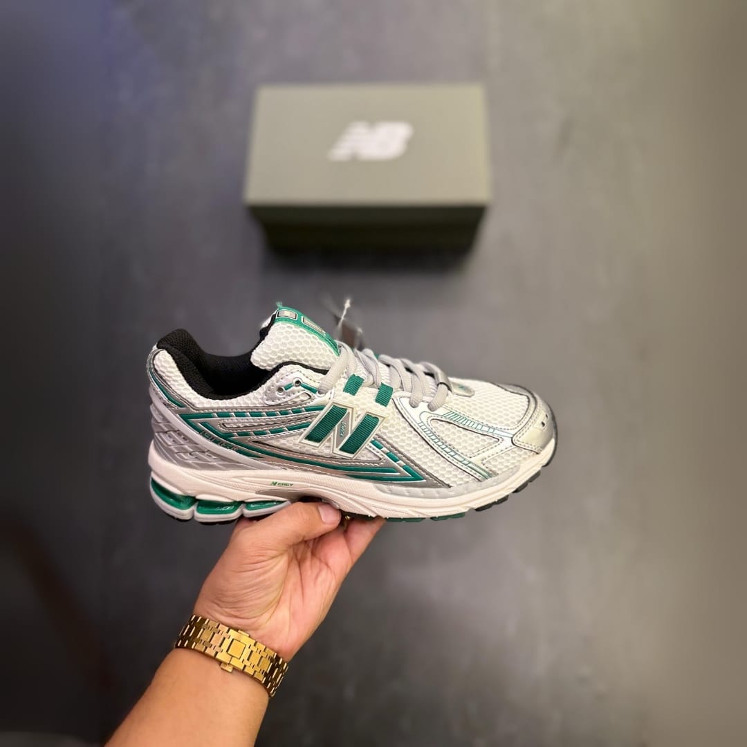 New Balance 1906R Silver Metallic Nightwatch Green