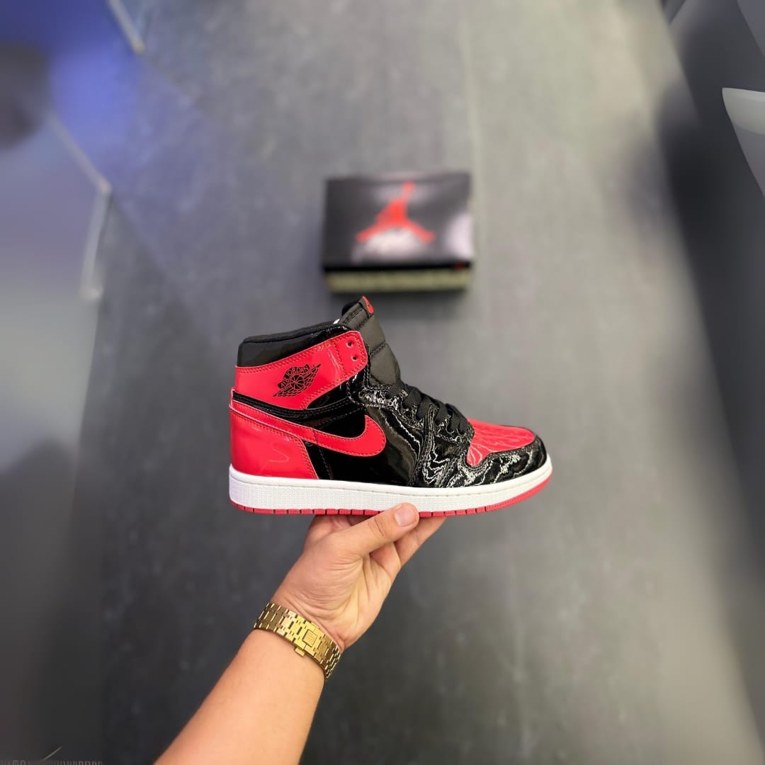 Jordan 1 Retro High OG Patent Bred